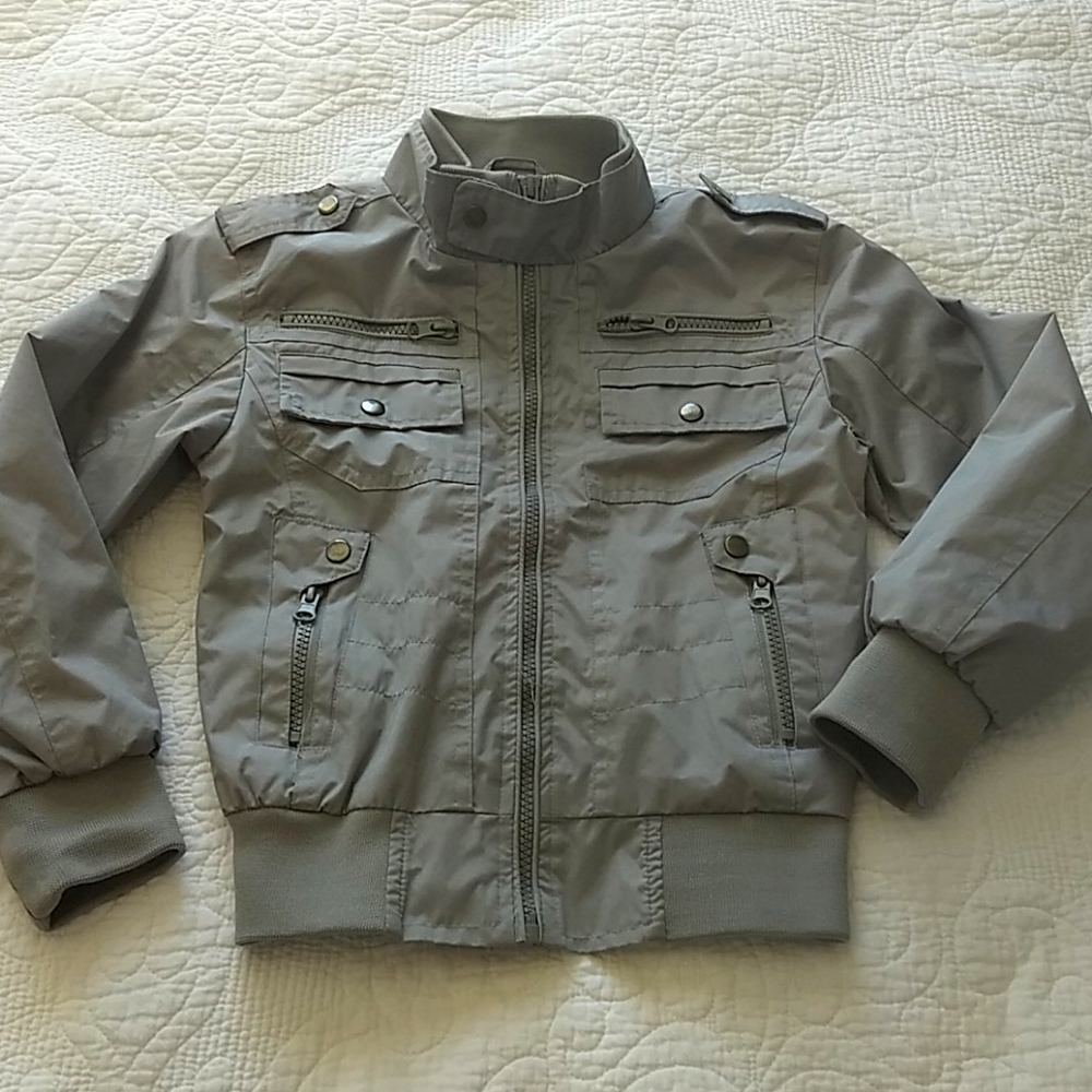 EUC Moto Style Jacket Boys size 7, Good for fall